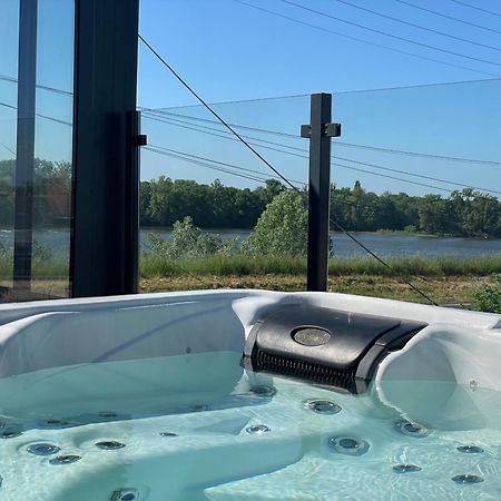 La Chapelle-sur-Loire Jacuzzi Et Vue Sur Loire - Maison D'Hotes L'Odyssee מראה חיצוני תמונה