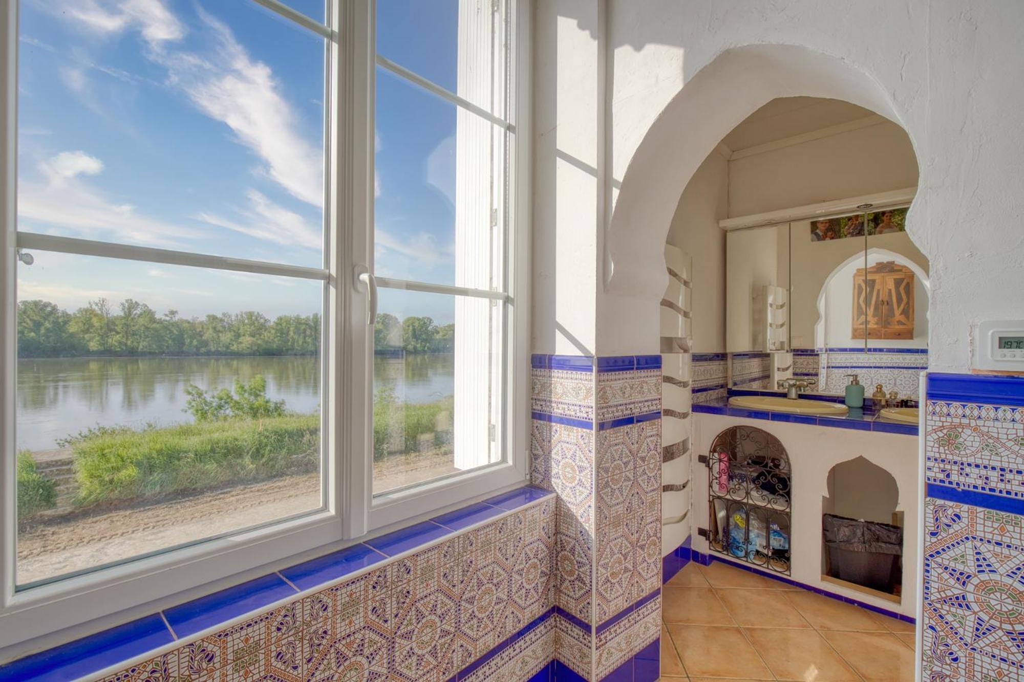 La Chapelle-sur-Loire Jacuzzi Et Vue Sur Loire - Maison D'Hotes L'Odyssee מראה חיצוני תמונה